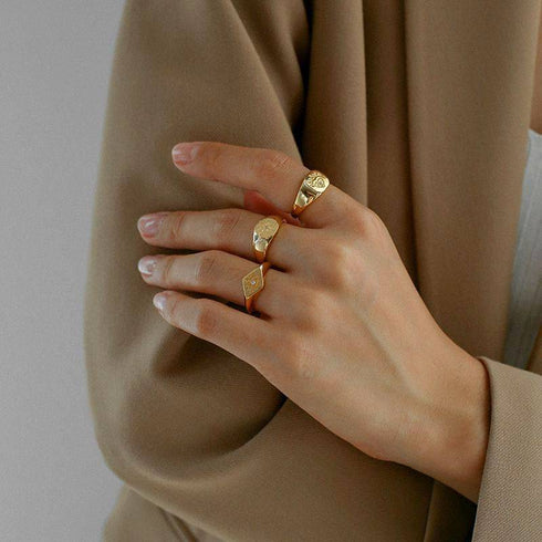 Pure Signet Ring - Zafari Studio Jewelry